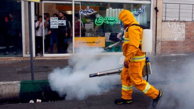 آمار رسمی ویروس کرونا در ایران: مرگ ۷۲۴ نفر و ابتلا ۱۳ هزار و ۹۳۸ نفر
