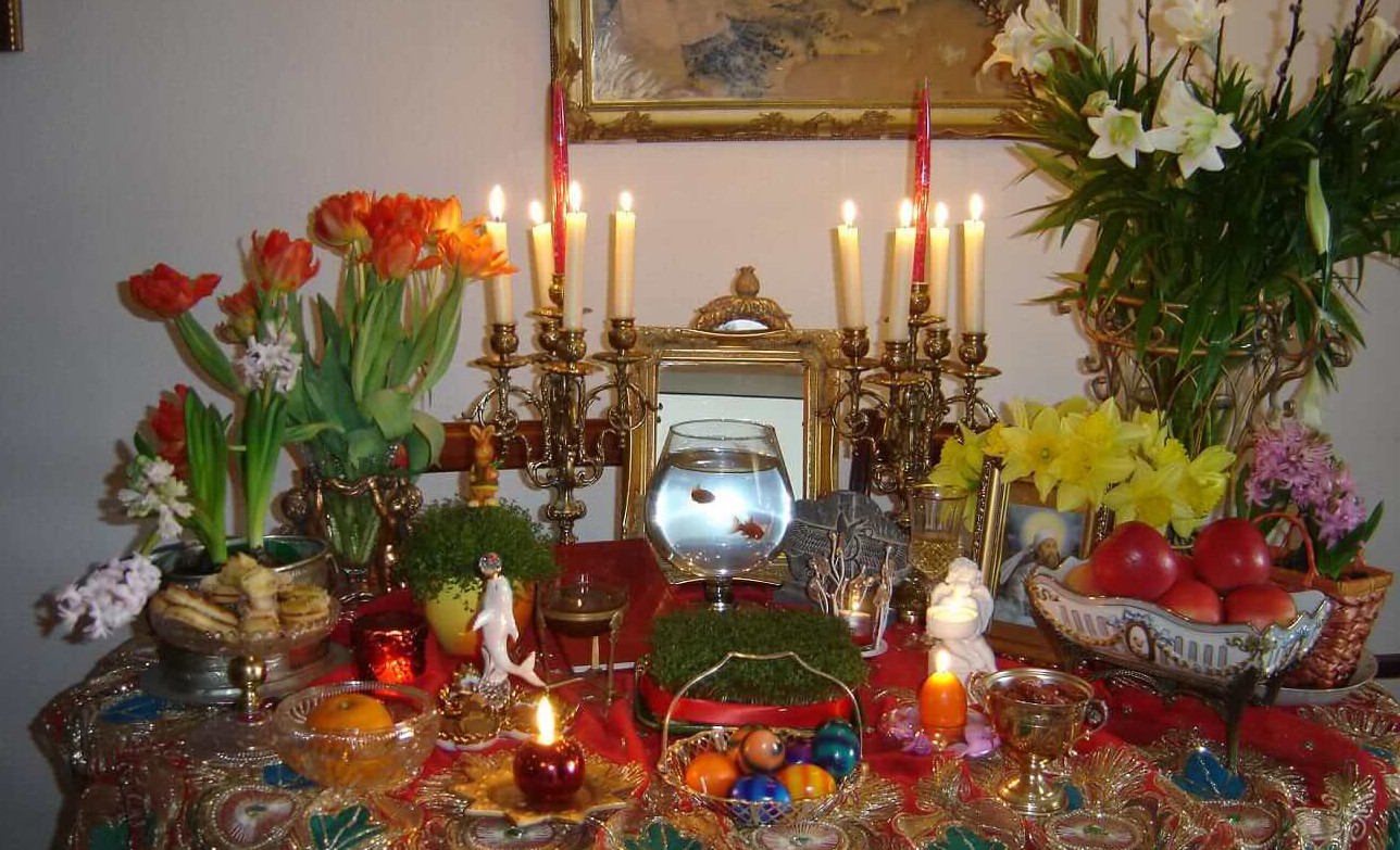 نوروزتان پیروز هر روزتان نوروز