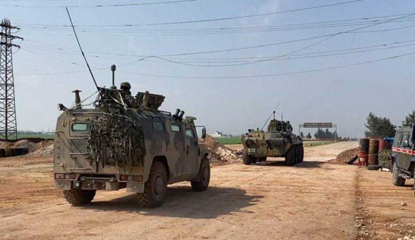  روسیه ده‌ها خودروی زرهی به شرق حلب فرستاد 