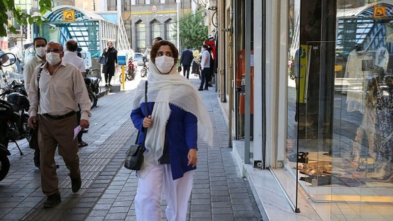 مقام مسئول مبارزه با کرونا ایران: کرونا قطعا امواج چندین باره خواهد داشت