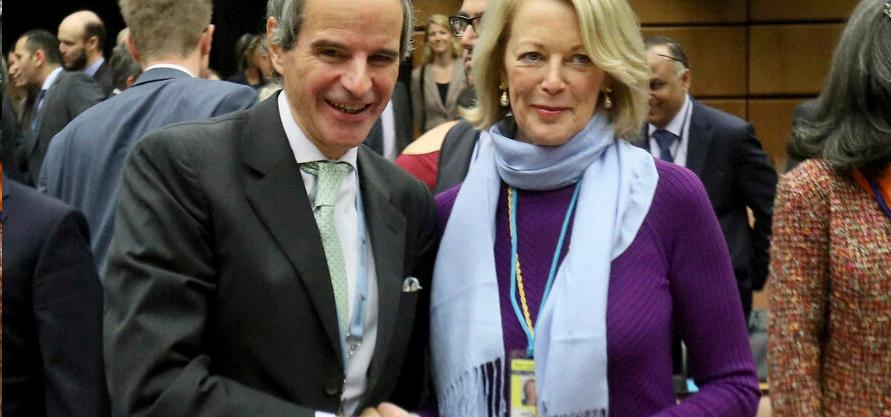 جکی ولکات سفیر آمریکا در آژانس بین‌المللی انرژی اتمی