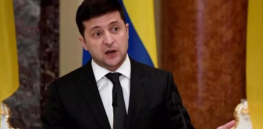 ولادیمیر زلنسکی، رئیس جمهوری اوکراین، تهدید کرد اگر جمهوری اسلامی ایران به وعده‌های خود برای ارسال جعبه سیاه و دیگر اقدامات عمل نکند، پرونده را به دادگاه‌های بین‌المللی خواهد برد. Sergei SUPINSKY / AFP