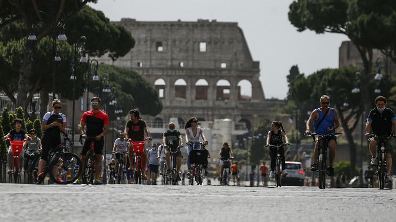 گام‌های آرام اروپا در برچیدن قرنطینه و نگرانی‌ها از موج دوم شیوع کرونا