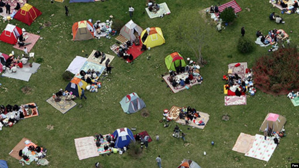 رفتن به پارک‌ و بیرون شهرها در روز سیزده‌به‌در ممنوع شد