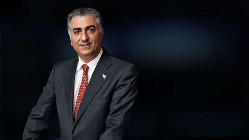 این شاهزاده‌‌‌ نه «امت» و «خلق» و «رعیت» بلکه مردم را یک ملت آزاد و مسئول می‌‌خواهد